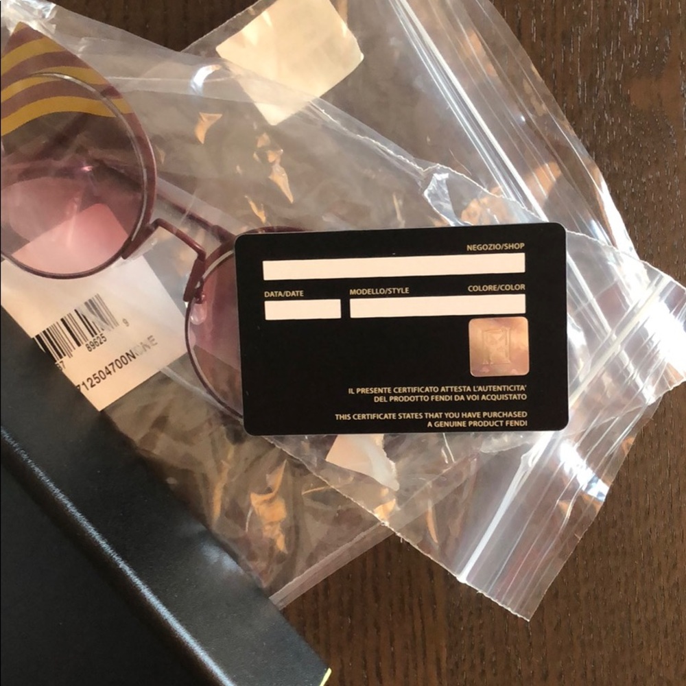 💯authentic FENDI Sunglasses - Picture 8 of 8